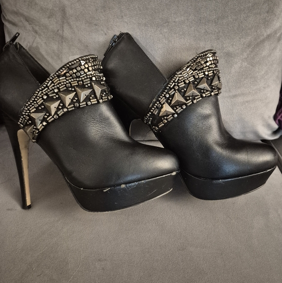 Womans Stelletto Booties - Picture 4 of 4